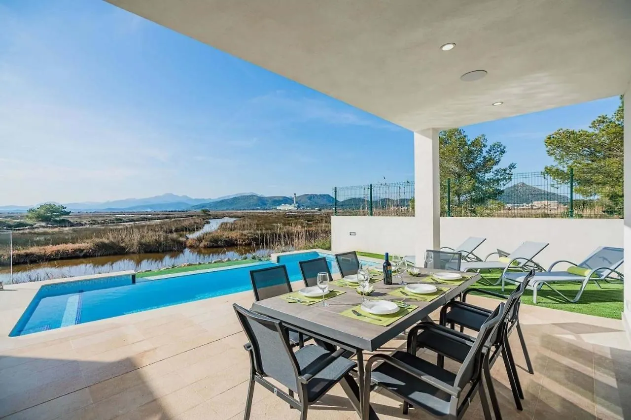 Villa Corb Mari I By Sealand Villas مورو 0*,  إسبانيا